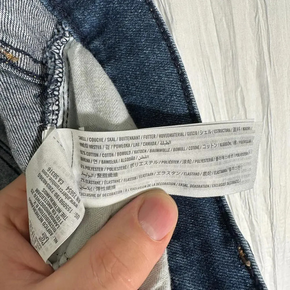 Abercrombie & Fitch Flare  High Rise Jeans 30/10 - Picture 6 of 7